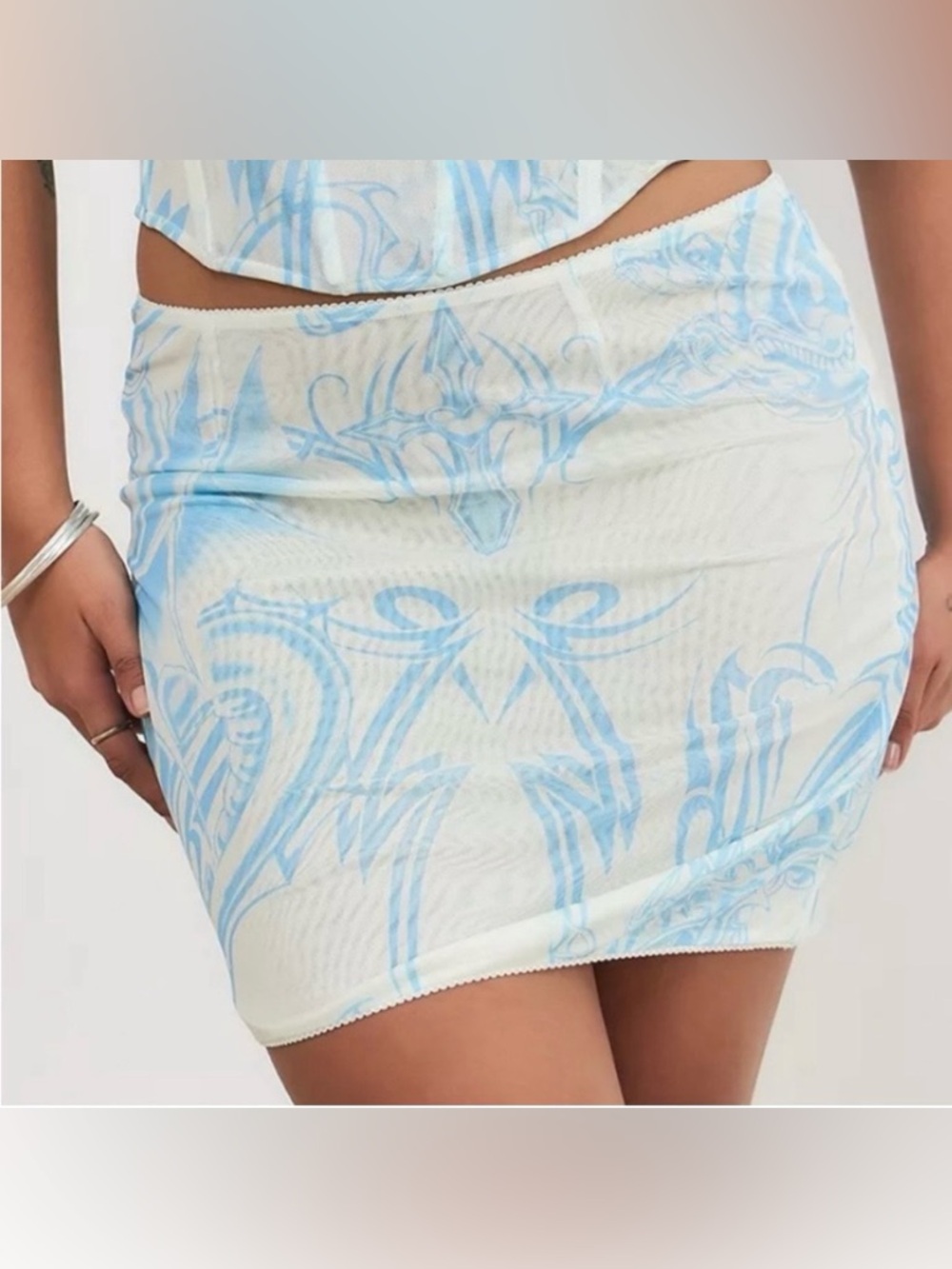 Urban Outfitters x Miaou Dragon Tattoo blue and ecru lined mesh skirt size S